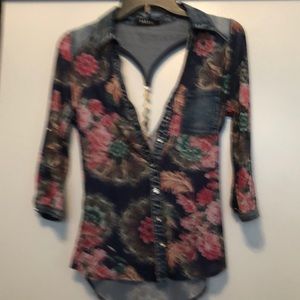 Fancy top with jean material